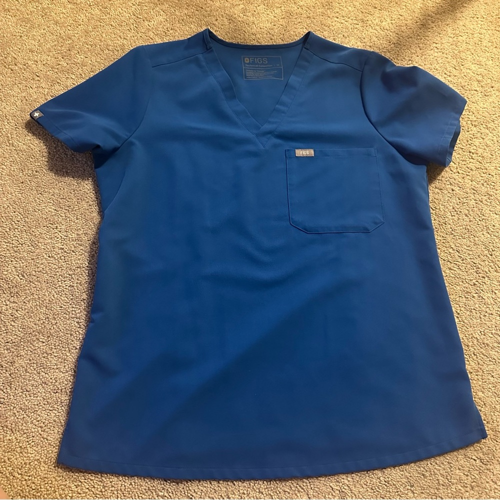 Figs Scrub Top